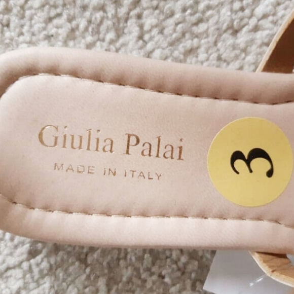 Girl's Sandals - Picture 5 of 5